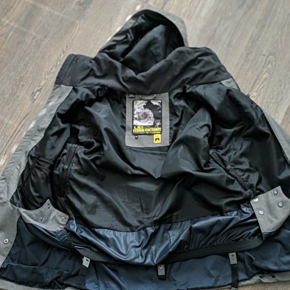 Men's Libtech Snowboarding Jacket - Picture 4 of 7